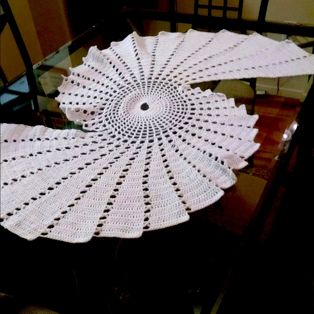 Fractal Geometric Table Runner, Crocheted Handmade